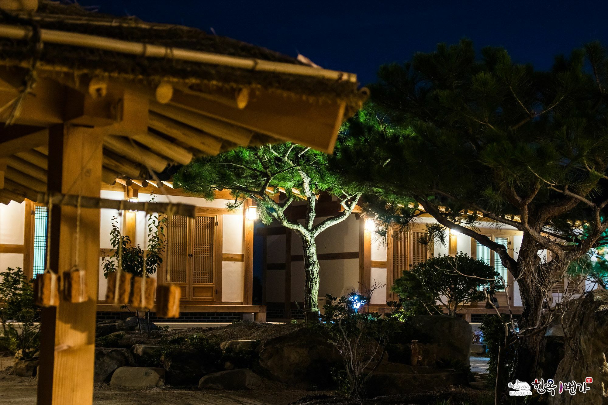 Hanok 1St Street Villa Gyeongju Buitenkant foto