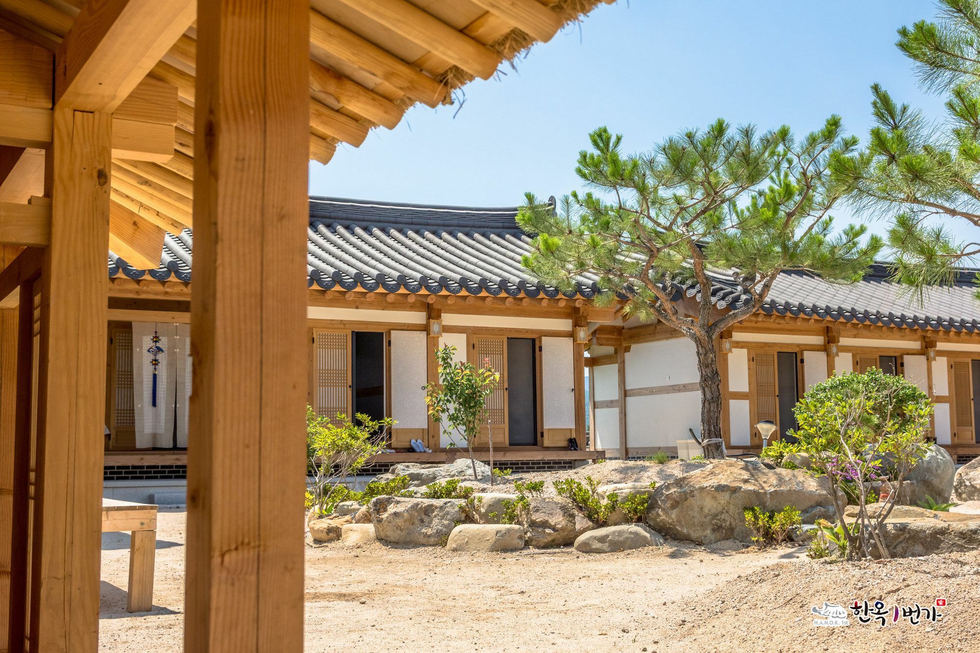 Hanok 1St Street Villa Gyeongju Buitenkant foto