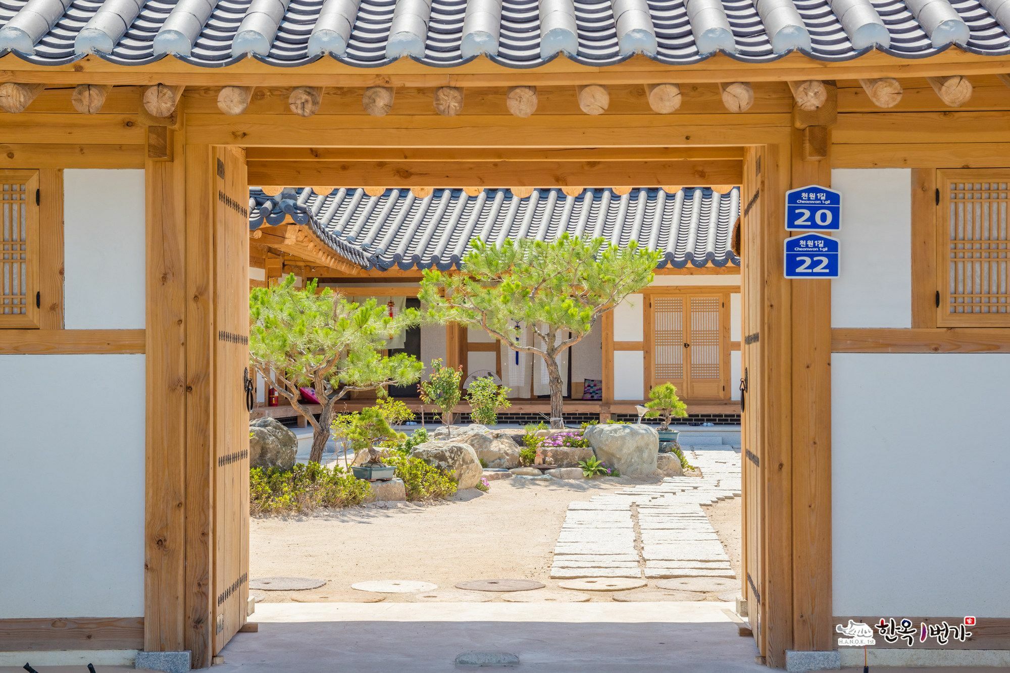 Hanok 1St Street Villa Gyeongju Buitenkant foto